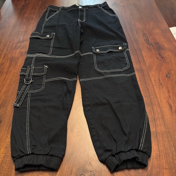Rue21 Pants - Rue21 Black Cargo Pants with White Stitching
